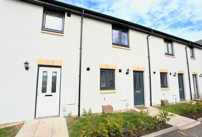 2 Bedroom Terraced House To Rent In St Aidens Road, Craigmillar, Edinburgh, EH16