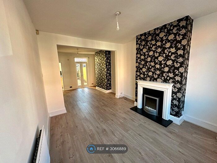 2 Bedroom Terraced House To Rent In Wilby St, Northampton, NN1