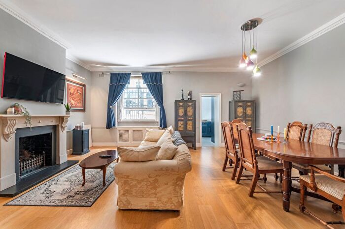 3 Bedroom Flat To Rent In Inverness Terrace, Porchester Gate, W2