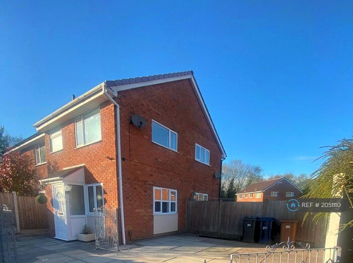 1 Bedroom Semi-Detached House To Rent In Croft Bank, Penwortham, Preston, PR1