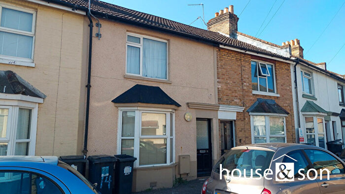 2 Bedroom Terraced House For Sale In Northcote Road, Springbourne, Bournemouth, BH1