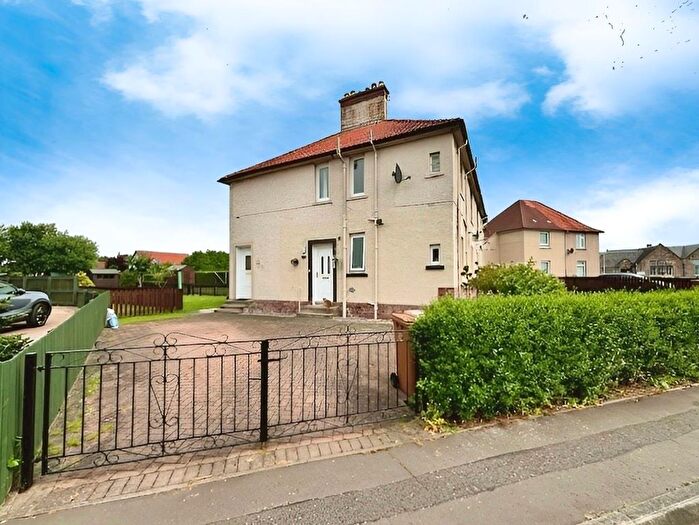 2 Bedroom Flat For Sale In Henderson Park, Windygates, Leven, KY8