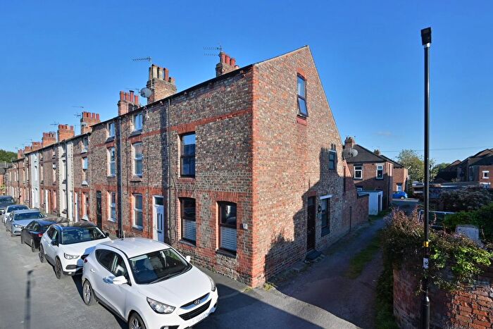 3 Bedroom End Of Terrace House For Sale In Vyner Street, Ripon, HG4