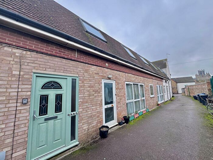 1 Bedroom Flat For Sale In Rosie Court, Ely, CB7