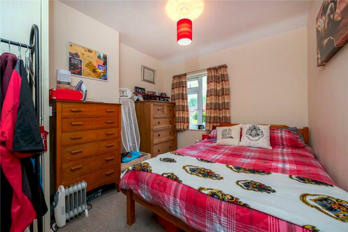 3 Bedroom Terraced House For Sale In Eastcliffe Square, Caythorpe, Grantham, Lincolnshire, NG32