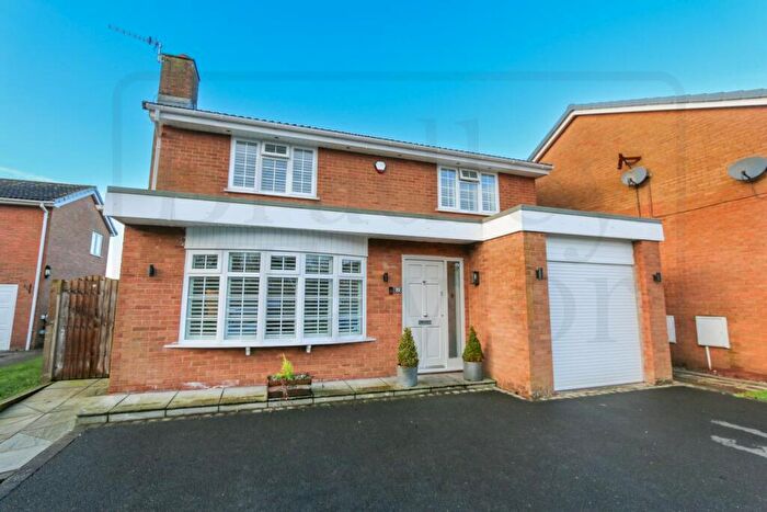 4 Bedroom Detached House For Sale In Manor Court, Fulwood, Preston, PR2