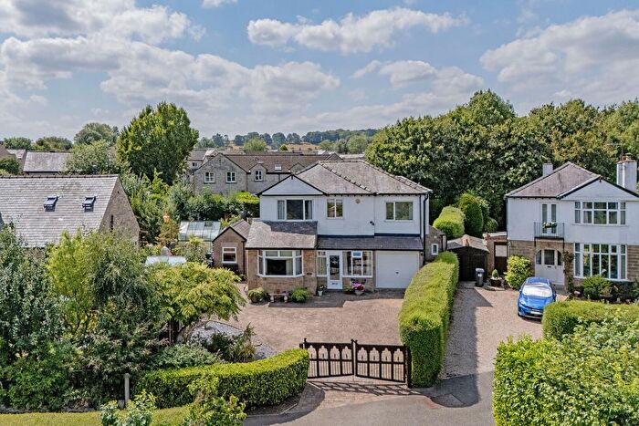 4 Bedroom Detached House For Sale In The Yeld, Bakewell, DE45