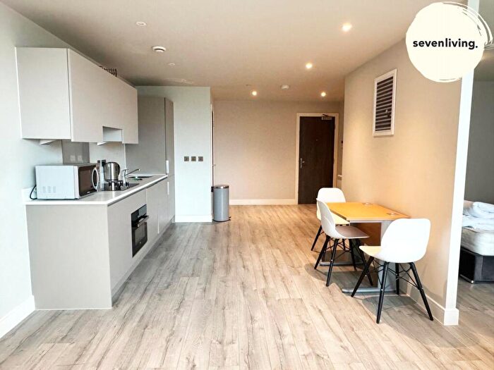 Apartment To Rent In Thames Valley, Wokingham Road, Bracknell, Berkshire, RG42