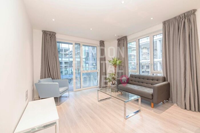 1 Bedroom Apartment To Rent In Hartwood Court Devan Grove London, N4