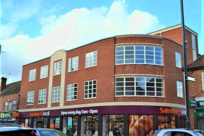 1 Bedroom Flat To Rent In Speedwell House, High Street, Whitton, TW2