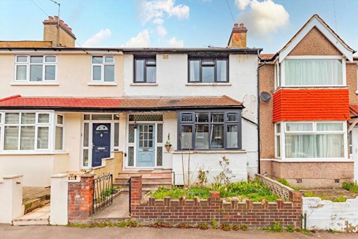 3 Bedroom Terraced House To Rent In Brookbank Road, Lewisham, SE13