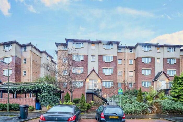 2 Bedroom Flat To Rent In Burnvale, Livingston, West Lothian EH54