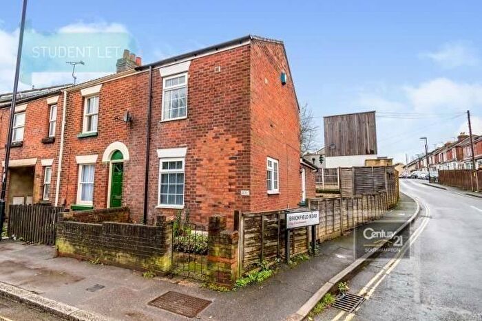 3 Bedroom End Of Terrace House To Rent In |Ref: |, Portswood Road, Southampton, SO17