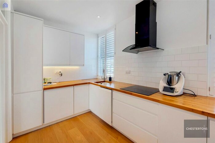 2 Bedroom Flat To Rent In Burlington Lane, Chiswick, W4