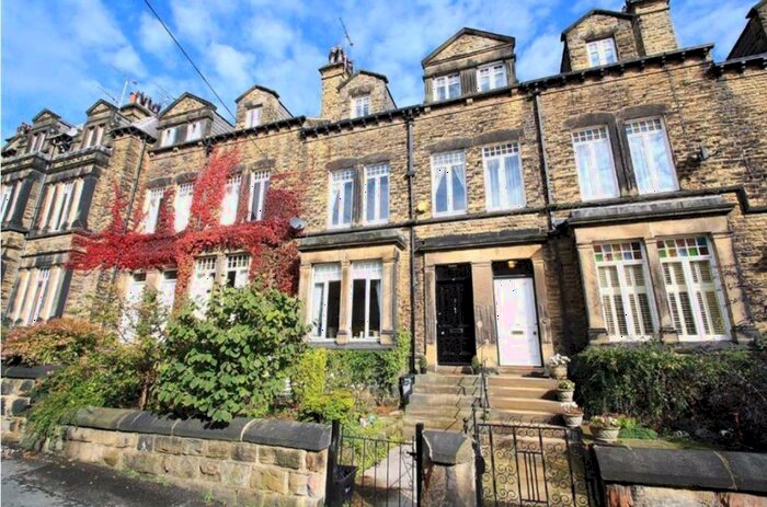 7 Bedroom Terraced House To Rent In St. Marys Avenue, Harrogate, HG2