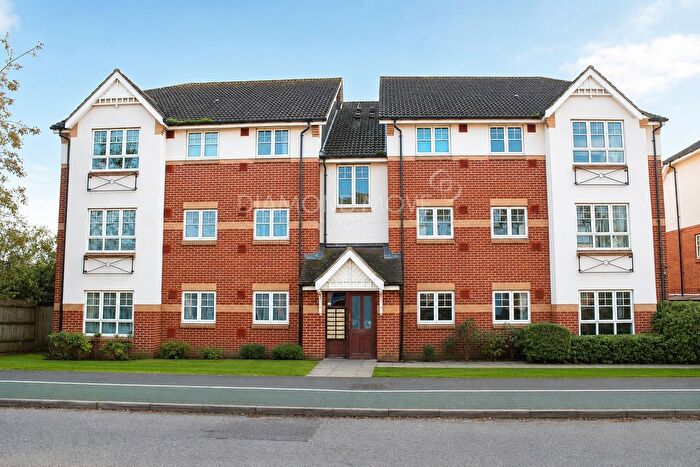 2 Bedroom Flat To Rent In Williams Drive, Hounslow, TW3