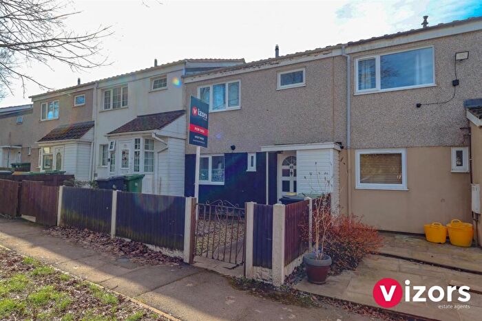 3 Bedroom Terraced House For Sale In Longdon Close, Redditch, B98