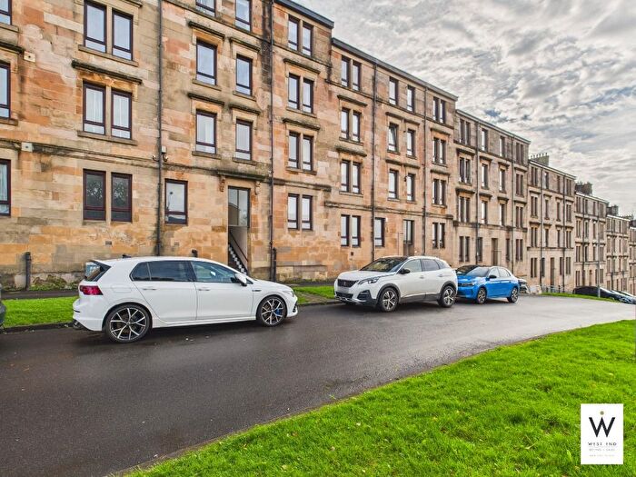 2 Bedroom Flat To Rent In Cardross Street, Dennistoun, Glasgow, G31