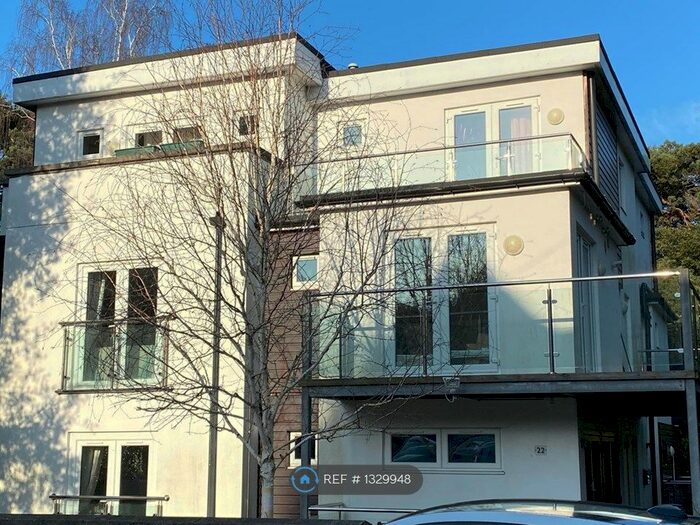 1 Bedroom Flat To Rent In Crescent Road, Bournemouth, BH2