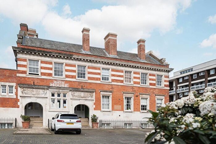 1 Bedroom Flat For Sale In Bath House, Dunbridge Street, Bethnal Green, London, E2