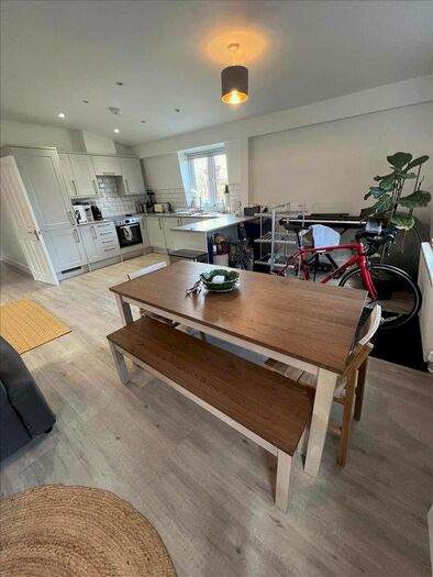 2 Bedroom Flat To Rent In Tuscan Studios Muswell Hill, Muswell Hill Rd, London, N6