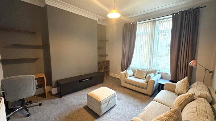 1 Bedroom Flat To Rent In Wallfield Crescent, Rosemount, Aberdeen, AB25
