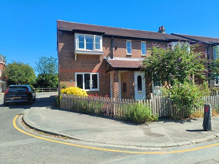 1 Bedroom Flat To Rent In Bailey Court, Northallerton, DL7