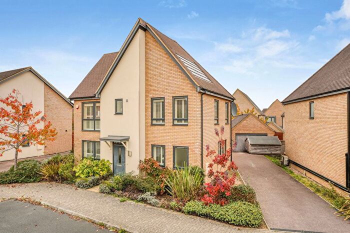 4 Bedroom Detached House For Sale In Fitzgerald Grove, Tattenhoe Park, Milton Keynes, MK4