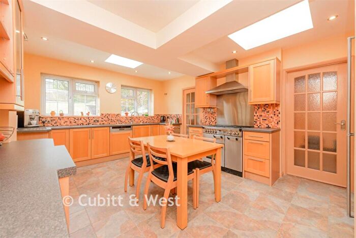 4 Bedroom Semi-Detached House For Sale In Chipstead Lane, Lower Kingswood, Tadworth, Surrey, KT20