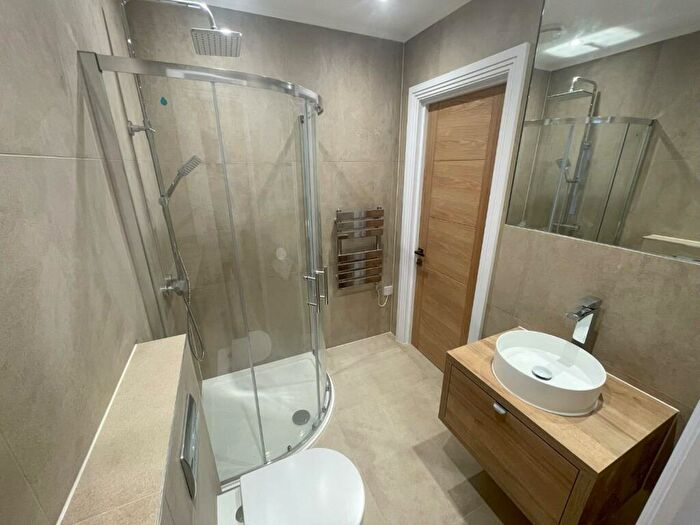 1 Bedroom Apartment To Rent In High Street, Reading, RG1