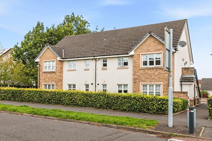 2 Bedroom Flat For Sale In Tryst Park, Kinnaird, Larbert, FK5