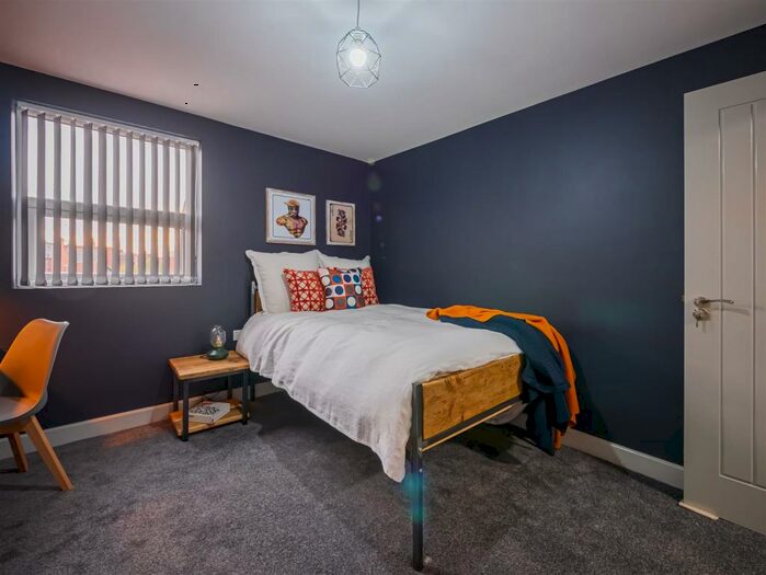 5 Bedroom Terraced House To Rent In Harley Street, Ball Hill, Coventry, CV2