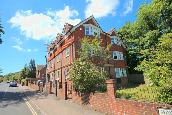 1 Bedroom Flat To Rent In Maypole Road, East Grinstead RH19