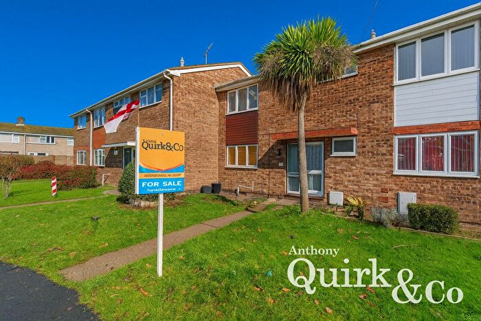 3 Bedroom Terraced House For Sale In Link Road, Canvey Island, SS8