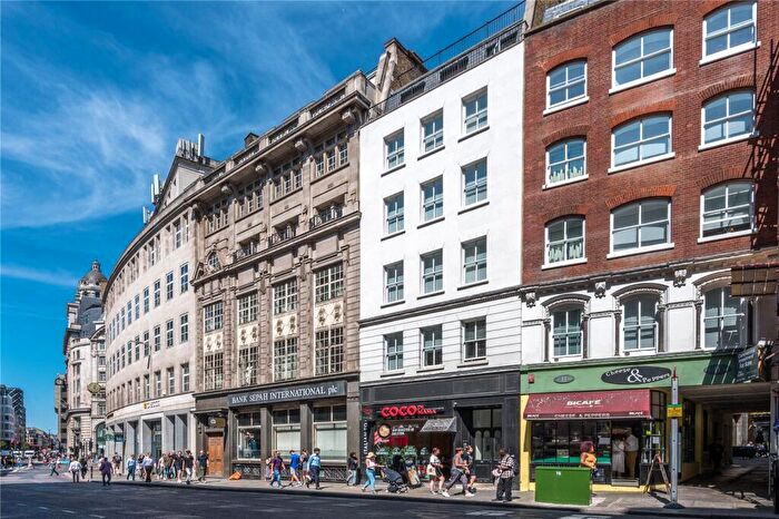 1 Bedroom Penthouse To Rent In Eastcheap, London, EC3M