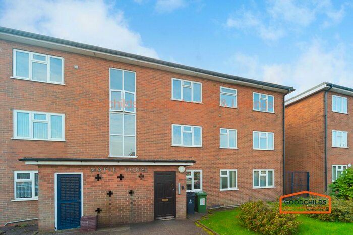 1 Bedroom Flat To Rent In Springhill Close, Shelfield, WS4