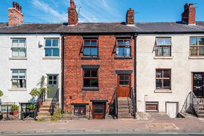 3 Bedroom Terraced House For Sale In Fox Lane, Leyland, PR25