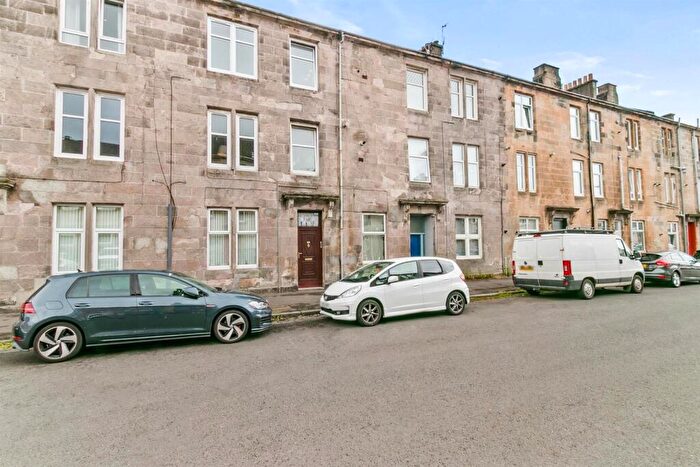2 Bedroom Flat For Sale In Wallace Street Dumbarton, G82