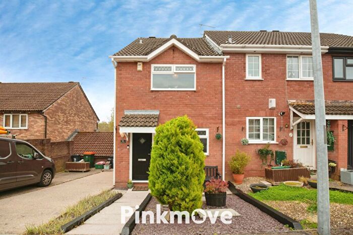2 Bedroom End Of Terrace House For Sale In Mill Heath, Bettws, Newport, NP20