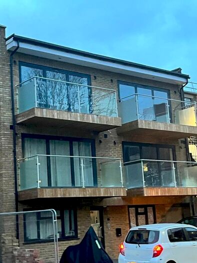 2 Bedroom Flat To Rent In Canberra Road, London, W13