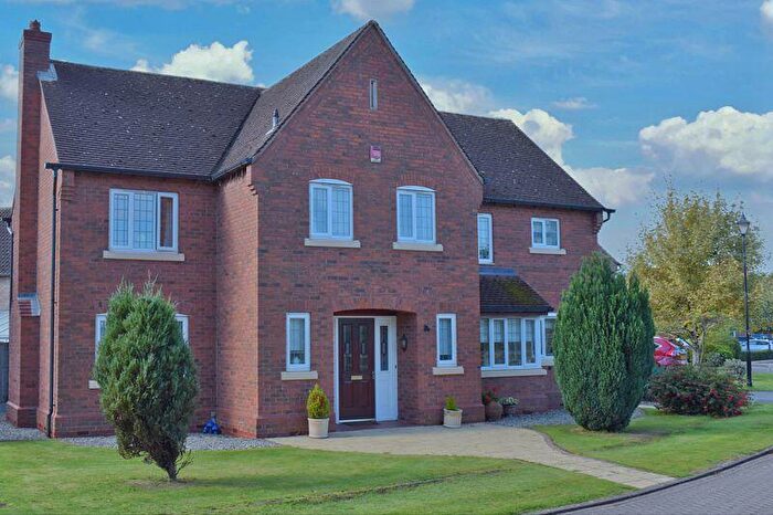 5 Bedroom Detached House For Sale In Manor House Drive, North Muskham, NG23