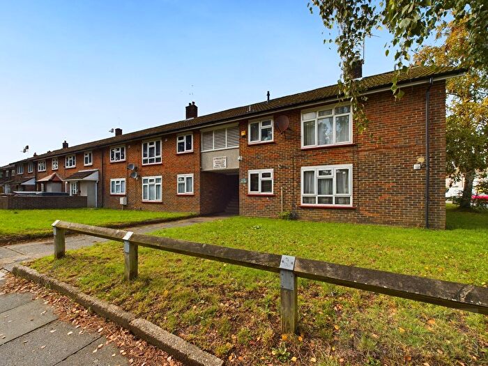 2 Bedroom Maisonette To Rent In Johnson Walk, Crawley, RH10