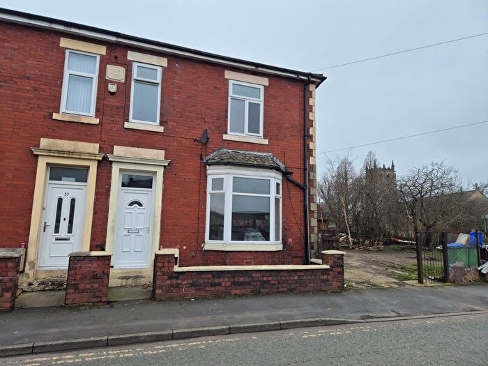 4 Bedroom Semi Detached House To Rent In Moore Street, Rochdale, OL16