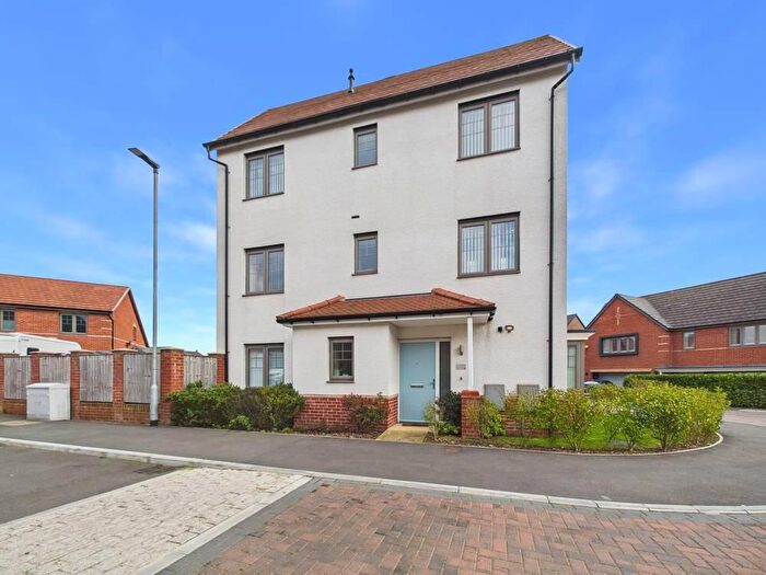 3 Bedroom Semi Detached House For Sale In Wales Street, Pontefract, WF8