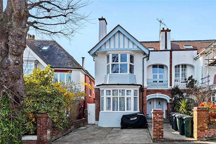 2 Bedroom Apartment For Sale In Burton Villas, Hove, East Sussex, BN3