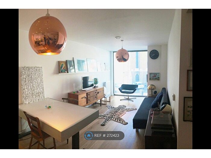 2 Bedroom Flat To Rent In Deptford High Street, London, SE8