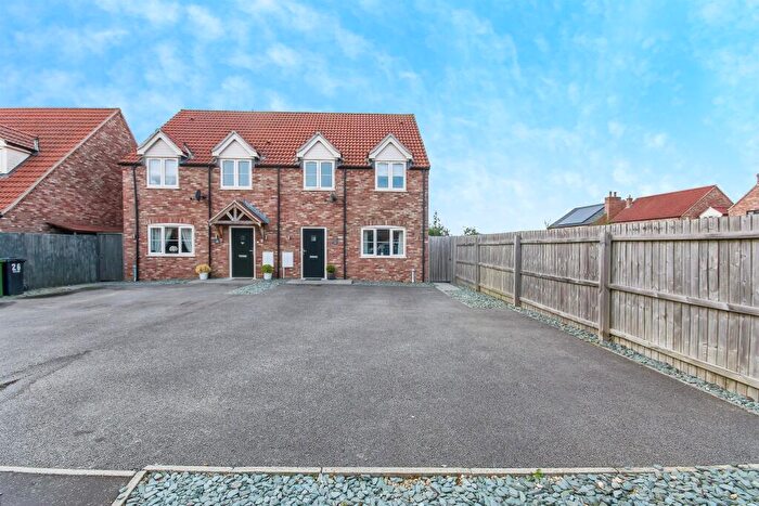 3 Bedroom Semi-Detached House For Sale In Hall Road, Walpole Highway, Wisbech, PE14