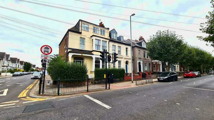 2 Bedroom Flat To Rent In Belmont Road, S. Tottenham, N15