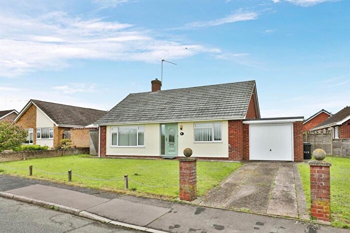 2 Bedroom Bungalow To Rent In Southlands, Swaffham, PE37