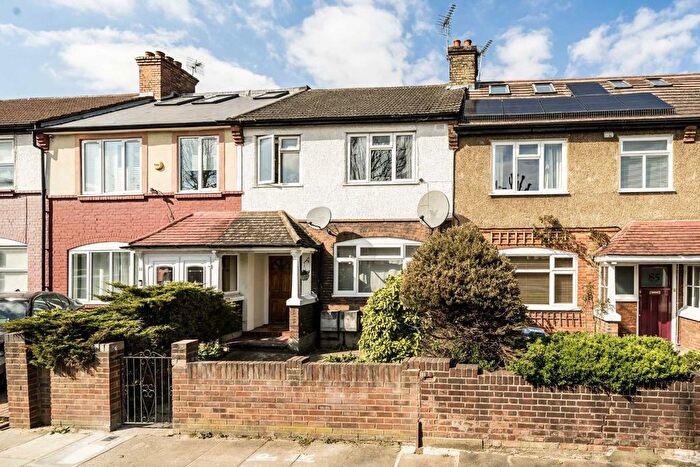 1 Bedroom Flat To Rent In Ealing Park Gardens, London, W5